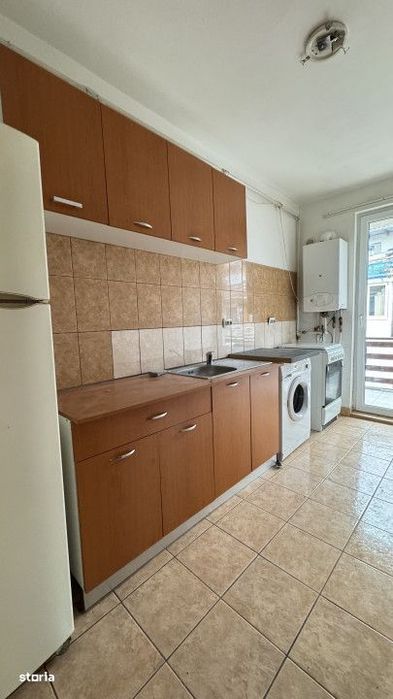 1 camera, 33 mp, balcon 12 mp, etaj 2, Sud, Floresti Eroilor