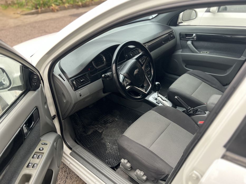 Lacetti 1.6 avtomat 2013