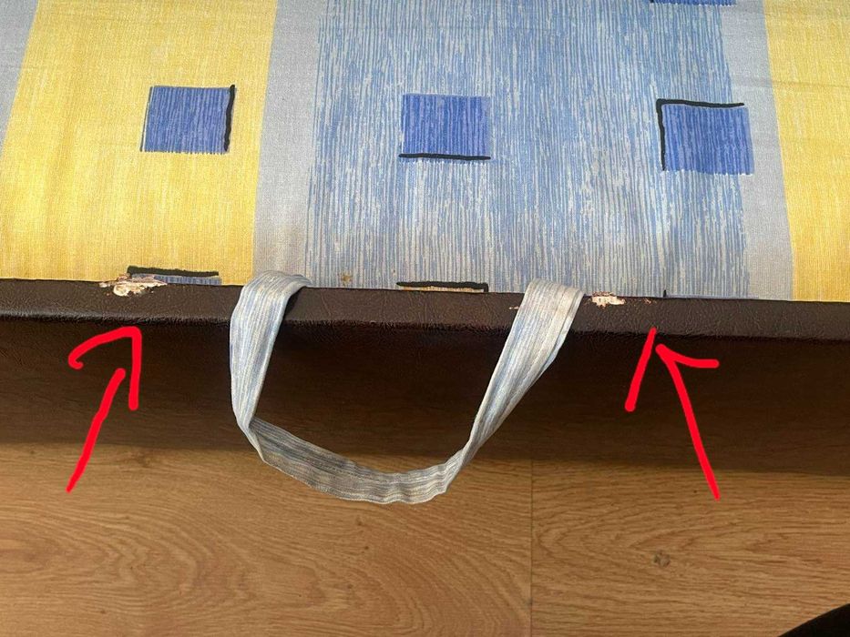 Голям ъглов диван, разтегателен на спалня, шкаф за завивки, нова цена!