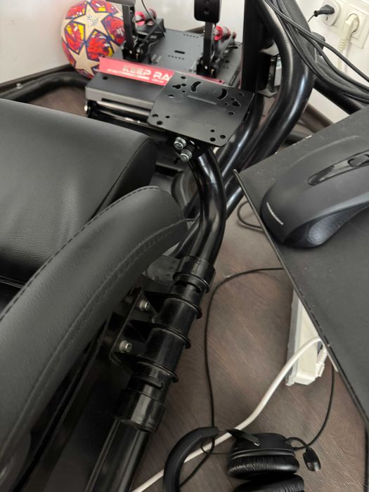 Rseat Rs1 + monitor stand