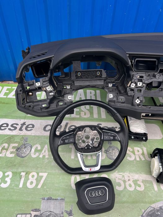 Volan din piele cu padele  Audi Q3 2020