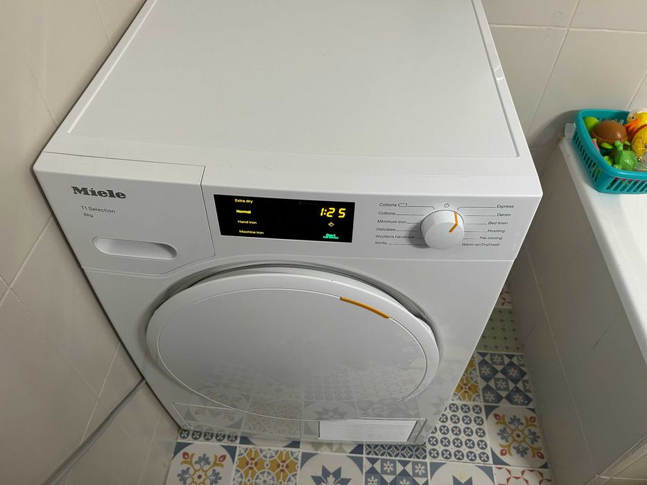 Uscător de rufe Miele - în stare perfectă, cu garanție