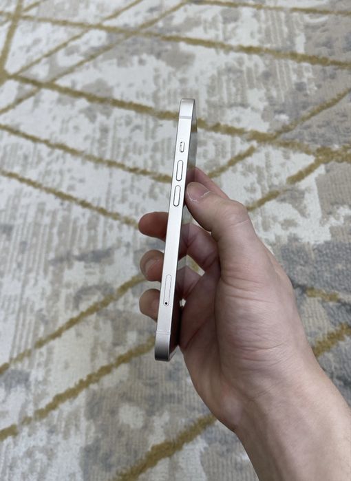 Продам Iphone 13 128GB