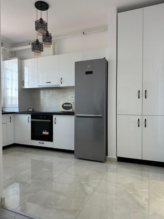 Inchiriez apartament 2 camere in  Westfield, Arad