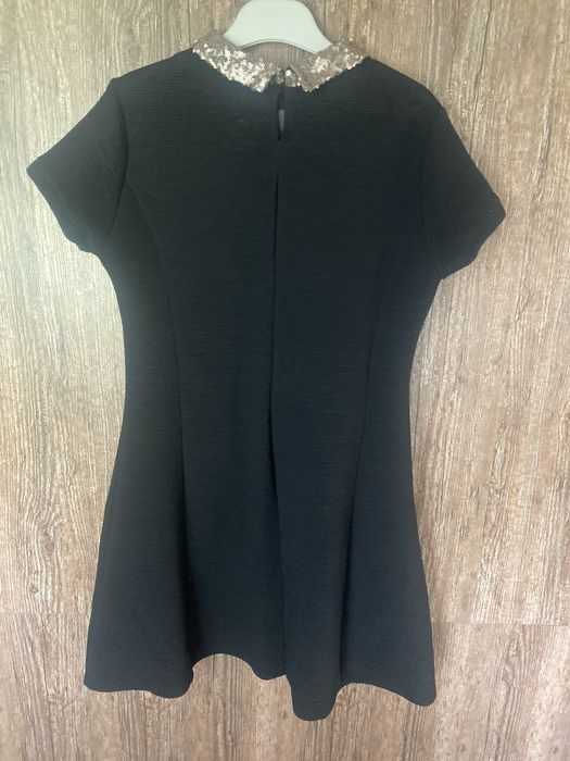 Рокля Zara с якичка в златни пайети