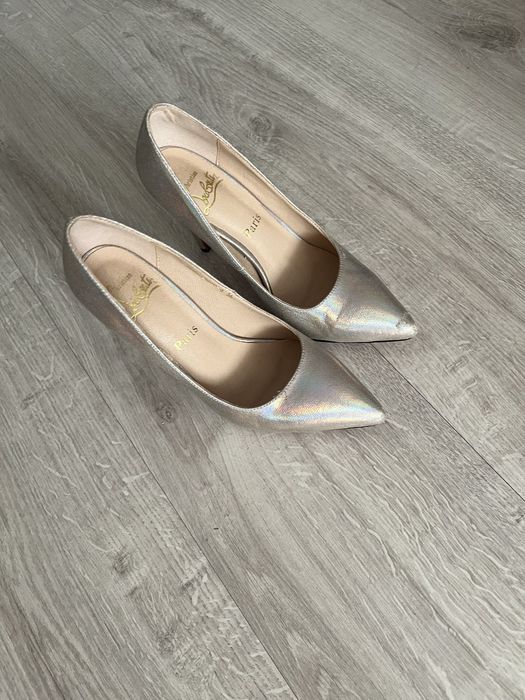 Продам туфли , 2000