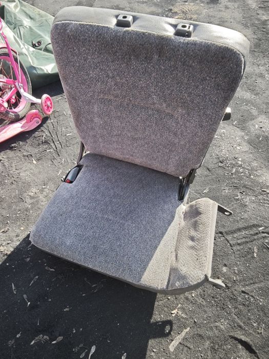 Сиденье Mitsubishi Pajero