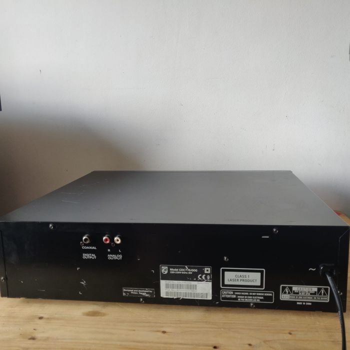 Componente/piese/Philips CDC 775-defect-