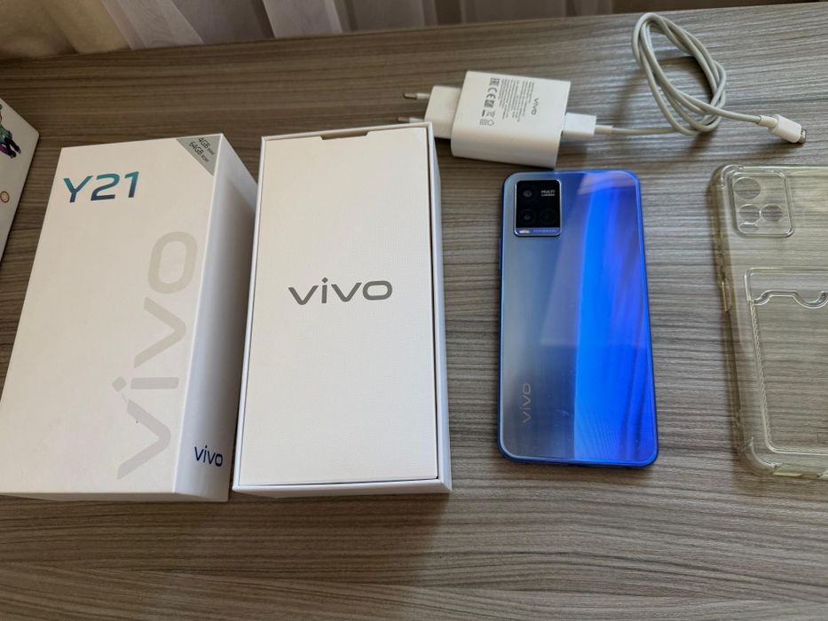 Продам смартфон VIVO Y21