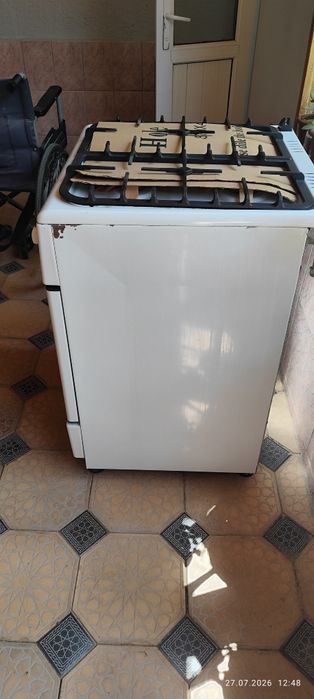 Кухонная плита De Luxe. Продам