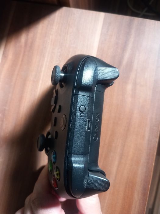 Controller Xbox series S/X, fără vibrații
