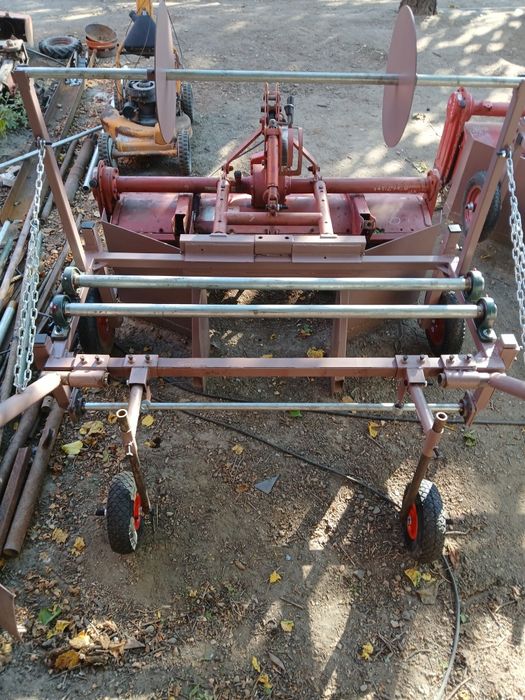 Mașină de bilonat/ Masina de intins folie cu freză Mitsubishi