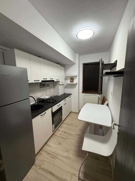 Apartament de închiriat