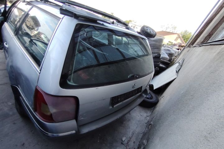 Ornament scaune fata Volkswagen VW Passat B5.5 (facelift)