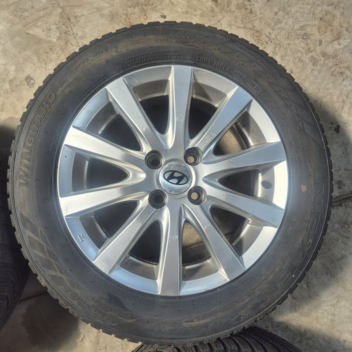 Jante aliaj 4x100 anvelope 185 65 15 Hyundai i20 i10 kia rio venga logan sandero dacia renault iarna