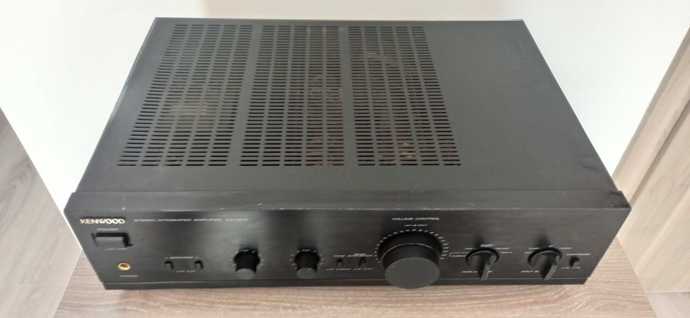Kenwood KA-4010 стерео integrated amplifier