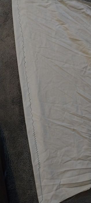 Mașină de cusut SINGER 3229 40 de programe