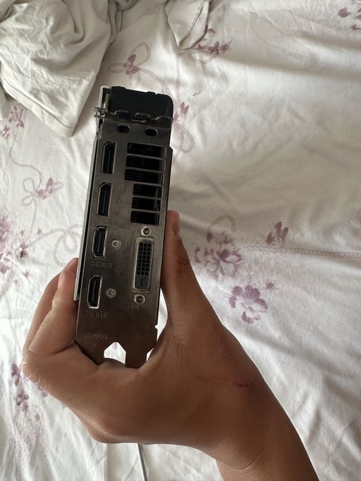 vand placa video rx480 8gb