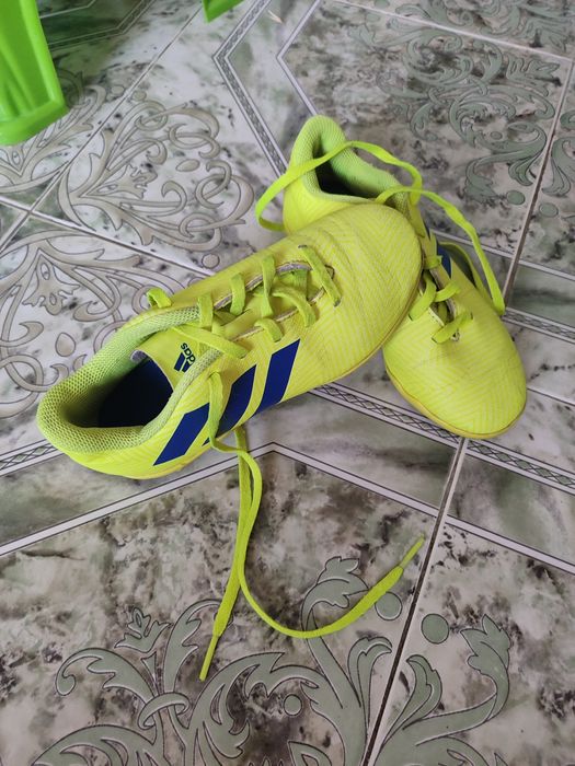 Адидас детски стоножки