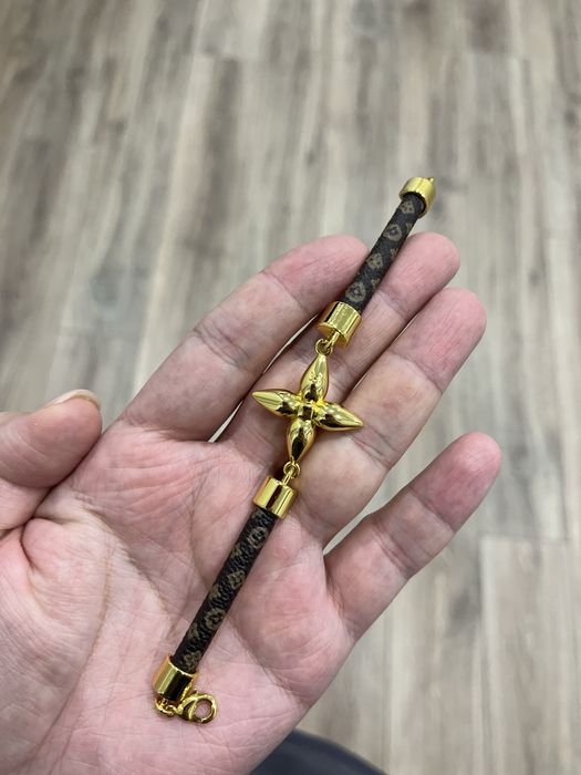 Браслет под LV новый