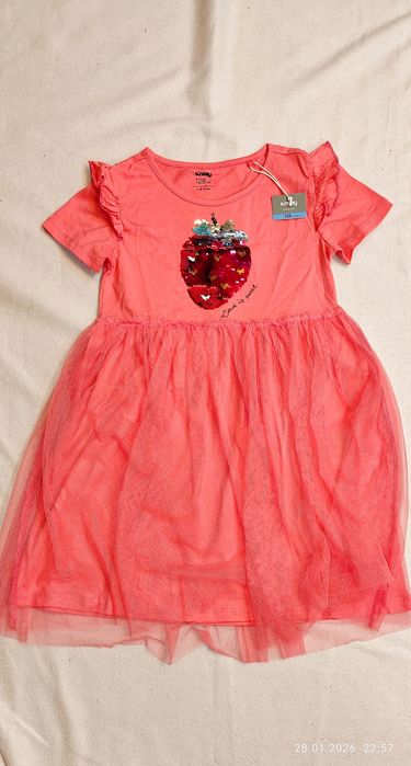 Rochie noua cu eticheta fetite 128