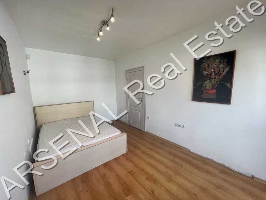 Дава се под наем Тристаен апартамент в София, Лозенец - 89 кв.м за 698.19 € - Снимка #3