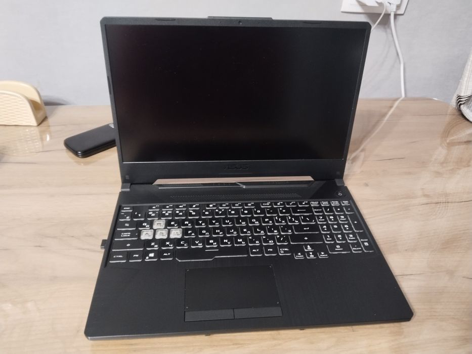 Продам игровой ноутбук Asus ryzen 7