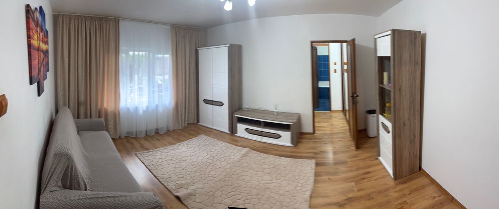 Apartament de închiriat