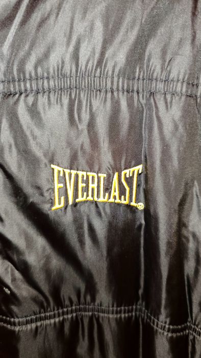 Geaca Everlast mărimea L