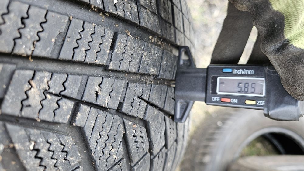 2бр гуми 205 60 16 дот 21 ханкок