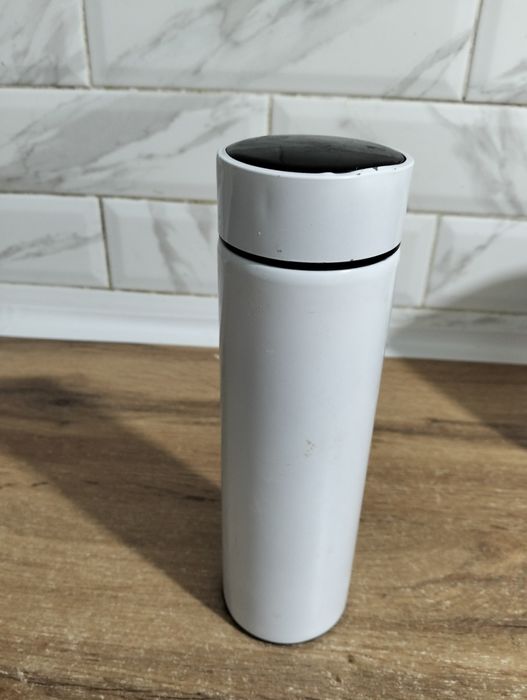 Термос продам срочно