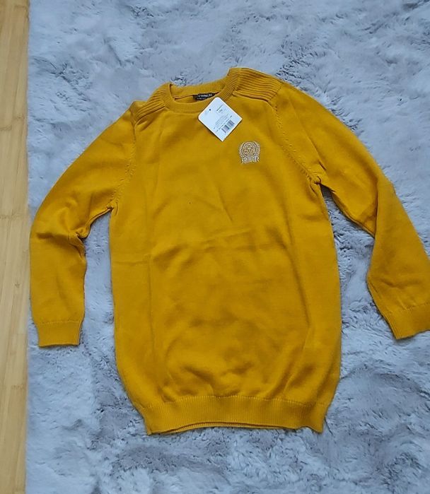 Pulover marca Reserved, nou cu eticheta, 158 cm