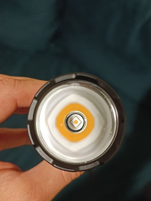 Фенер Convoy C8+  sft40 3000k с батерия 3500мАh