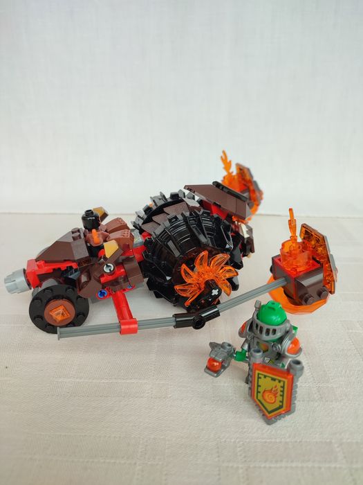 LEGO 70313 Nexo Knights  Lava Smasher