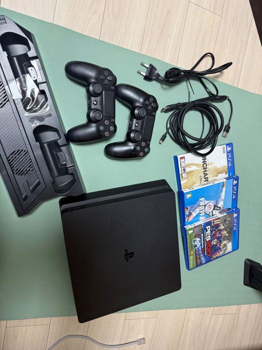Ps4 slim 500gb Va uyinlari bilan