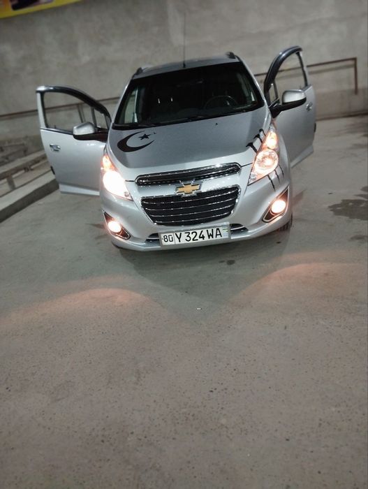 Spark sotiladi qarab haydalgan