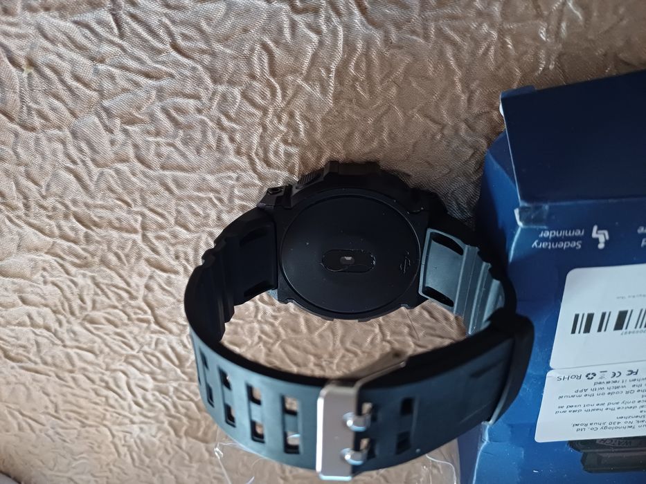 Продавам Smart часовник!