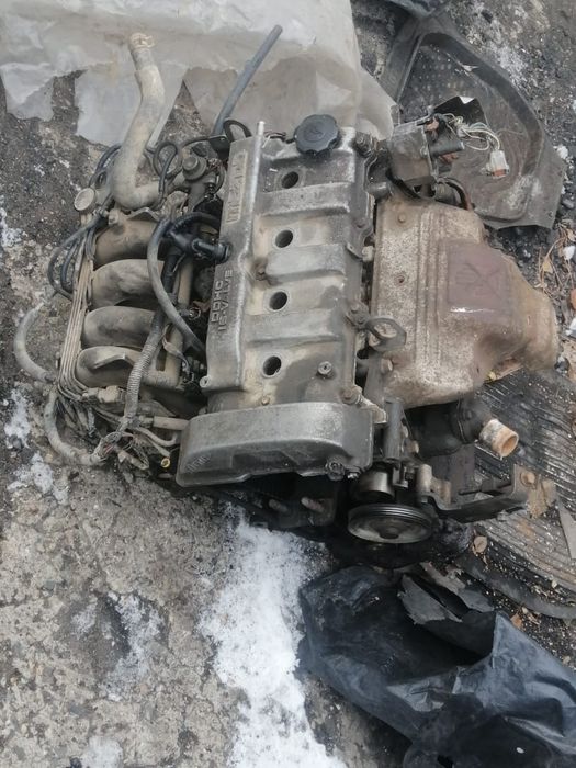 Продам двигатель Мазда Кронос