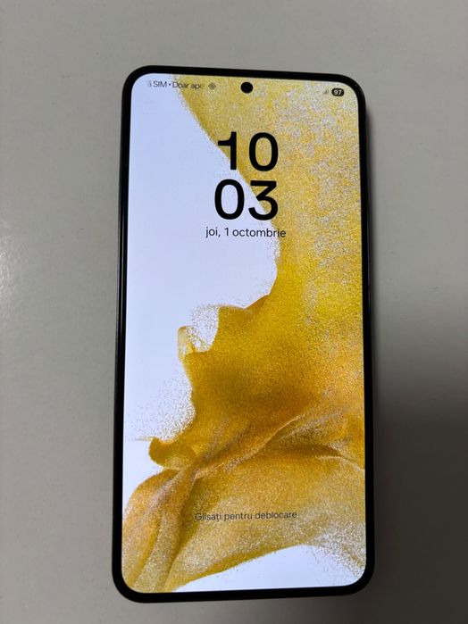 Samsung S22 128GB 8GB RAM
