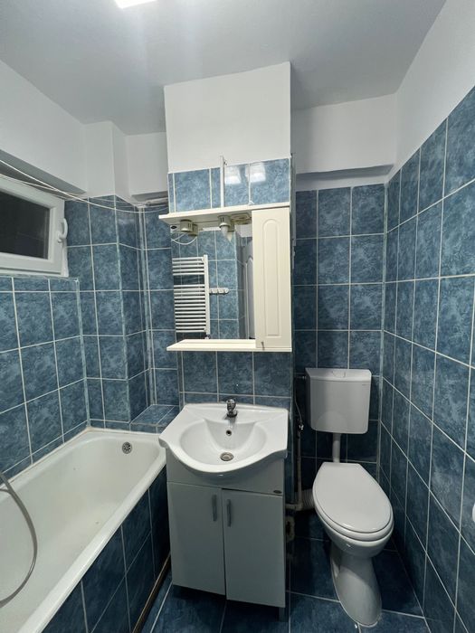 Proprietar inchiriez apartment 3 camere decomandat zona Iulius Mall