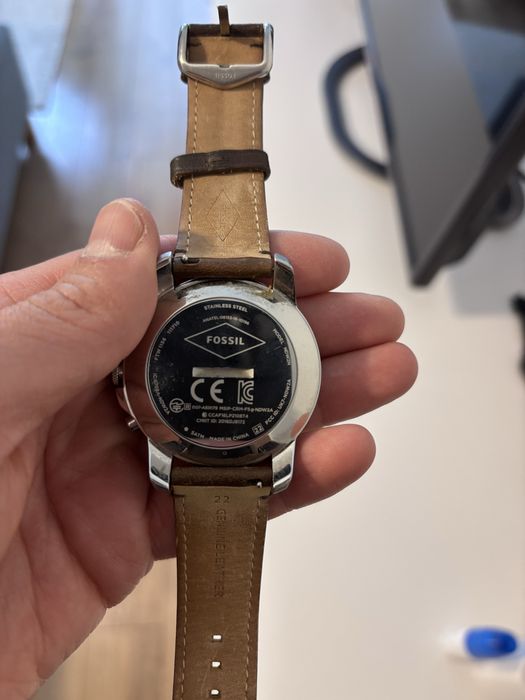 Fossil Grant Hybrid Smartwatch – curea piele maro, elegant și modern