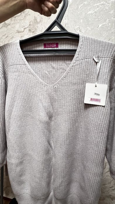 Имеются в продаже кофты