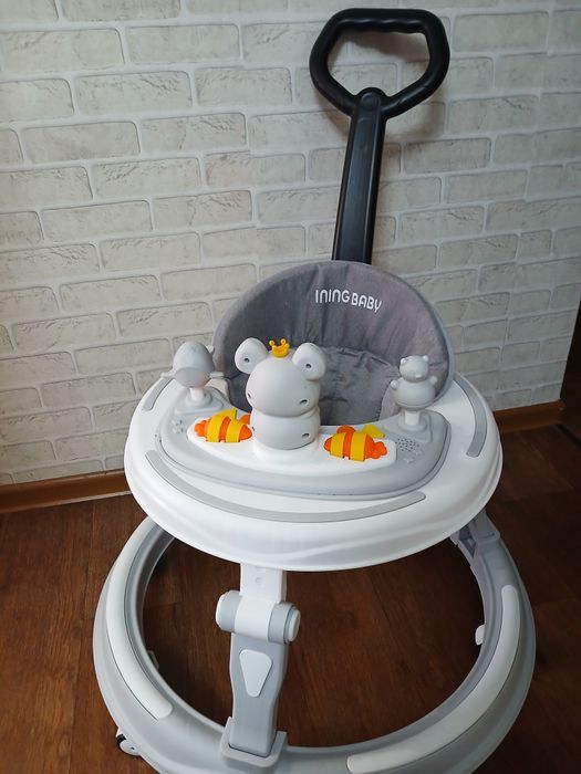 Продам ходунки детские