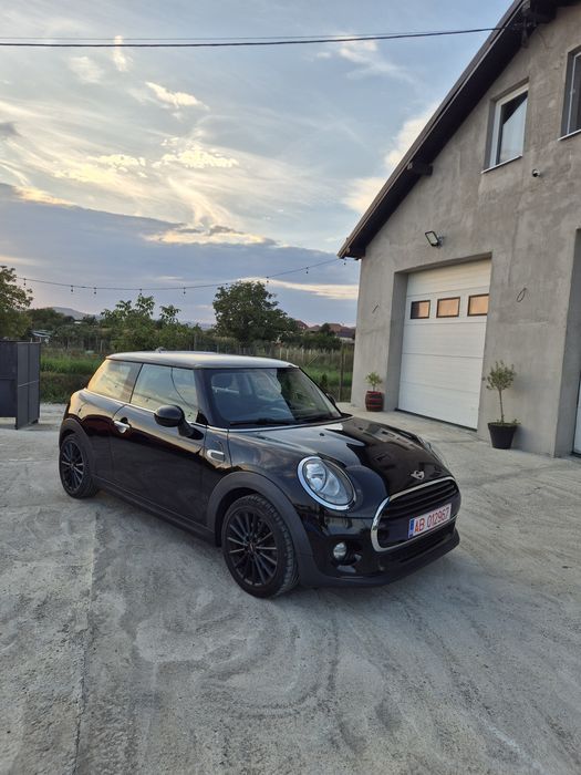 Mini Cooper One F56 2018