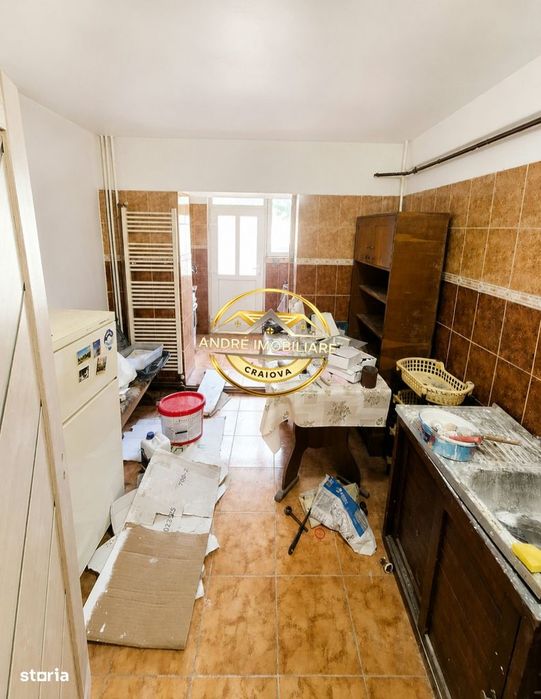 Apartament decomandat,Rovine,parter înalt,centrală termică,cu balcon