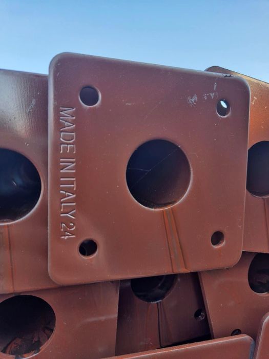 Popi metalici noi italia 2m / 3,2m / 3,6m / 4m / 4,5m / 5m stalpi