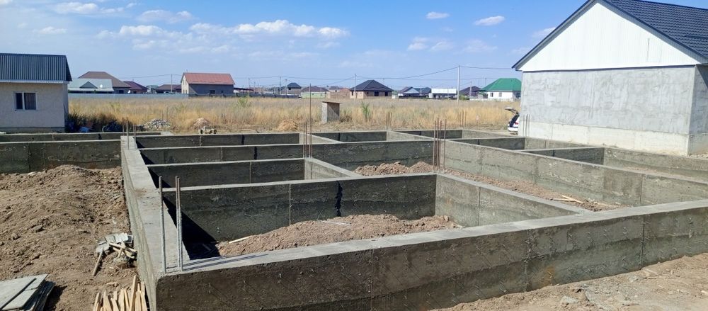 Заливаем Фундамент  ( құямыз )