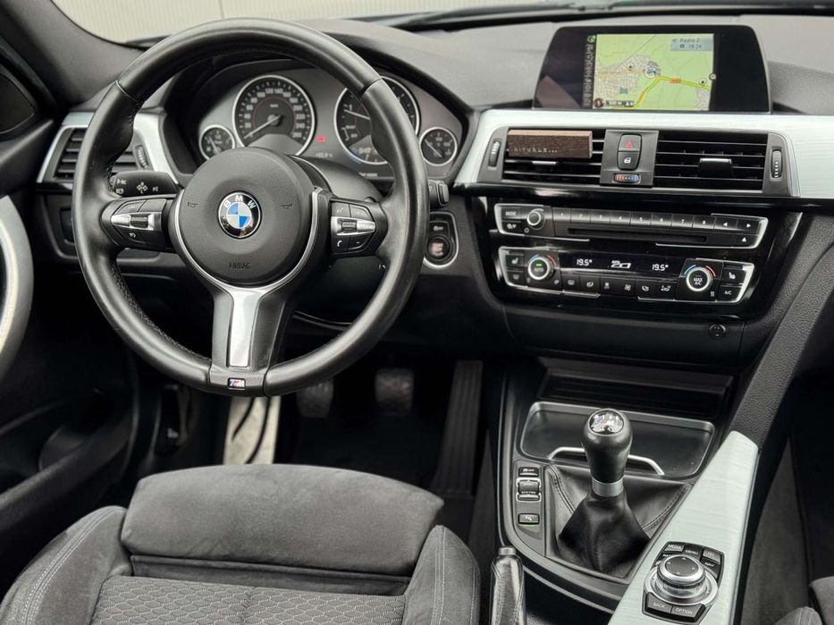 BMW Seria 3 F30 318d M Pachet / B47 / 2016 / Facelift