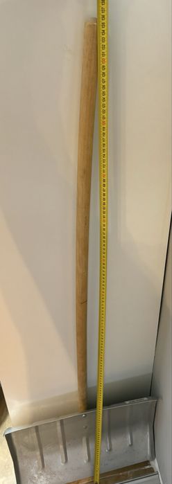 Vand lopata mare de zapada de aluminiu si maner de lemn