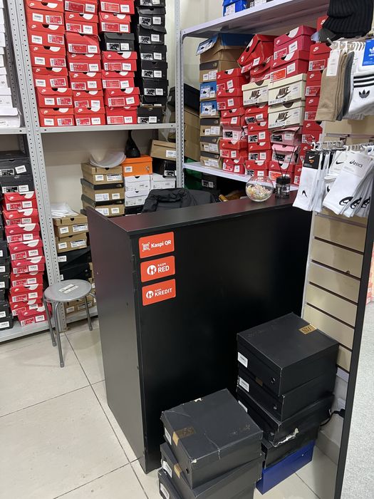 Продается торговое оборудование